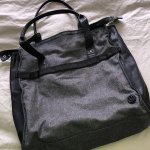 Lululemon bag
